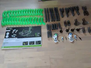 Exost twin racerbane med 2 biler + 2 controller