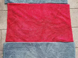 8 badmåtter til kanin/marsvin