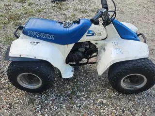 Suzuki lt 50 atv. 