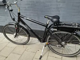 Elcykel af mærket Promovec