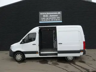 Mercedes-Benz Sprinter 317 2,0 CDI A2 H2 RWD 9G-Tronic 170HK Van Aut.