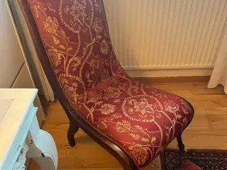 Flugtstol med skammel