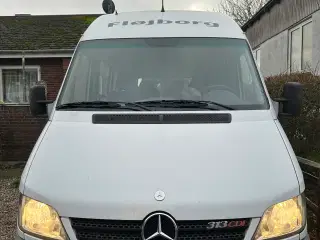 Stor Bil til hurtig handel 