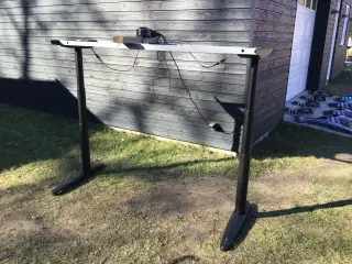 Hævesænke bord u/bordplade