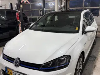 VW Golf VII 1,4 GTE DSG Van