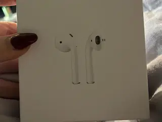 AirPods generation 2