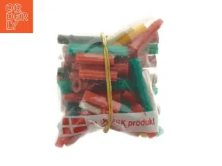 Pose med plastik rawlplugs