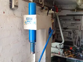 Compac 6 tons hydraulisk presse