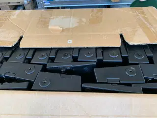 700 x Lenovo 40AJ docking stationer