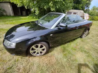 Audi A4 2,4 V6 Cabriolet Multitr. 2d