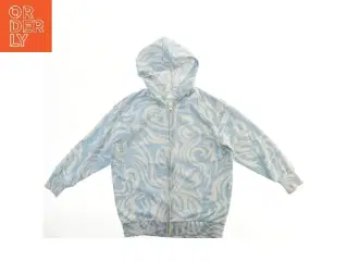 Hættetrøje med mønster fra H&M (str. 140)