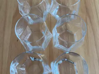 Drinking glasses / drikkeglas