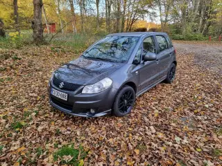 Suzuki sx4 1,6 benzin fra 2011