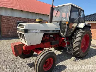 Traktor Case 1690