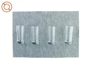 4 stk vandglas (str. H 15)