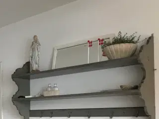 Dobbelthylde hylde med kroge fransk landstil