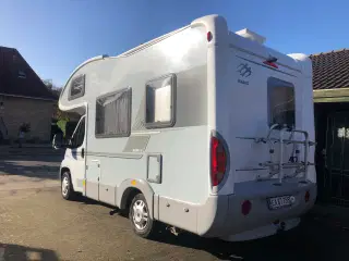 Autocamper Knaus med al-ko chassis