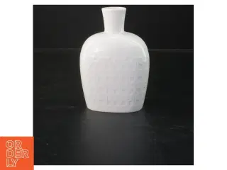 Hvid keramisk vase fra B&G (str. 15x9 cm)