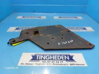 Massey Ferguson 690 Plade L. 1683337M92