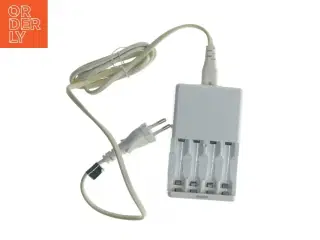 Batterioplader til AA batterier fra IKEA (str. 11x7 cm)