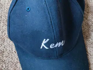 Kasket kem