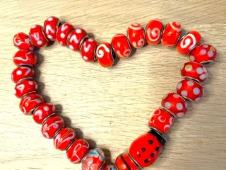 Glasperler - glasled - glaskugler i rød