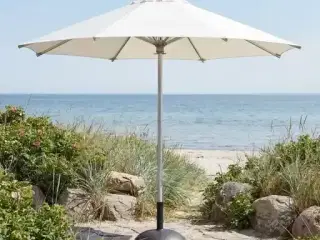 Parasol 3,3 meter i off-white med børstet stål stang