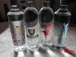 4 flasker luksus Vodka 40% alkohol 