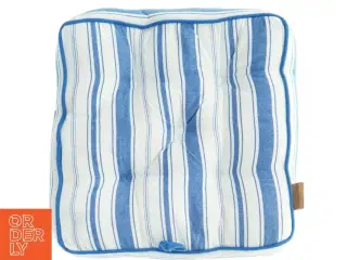 Stribet hynde fra Juna (str. 43 x 43 cm)