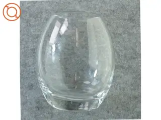 Vase (str. 20 x 10 x 15 cm)