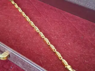 Armbånd 18k stemplet 750 19 cm. 6g
