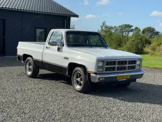 V8 Pick UP GMC 1984