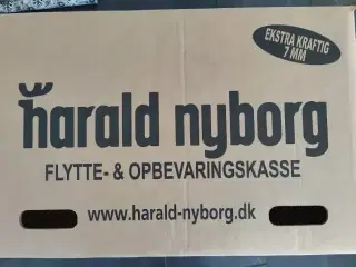 Gode senior flyttekasser sælges