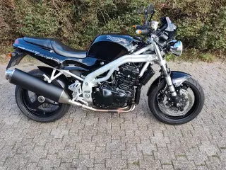 Motorcykel Triumph Speed Triple t509