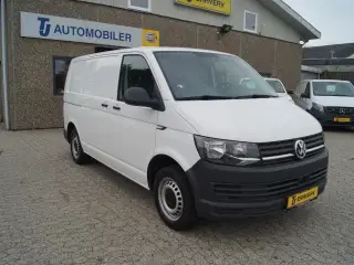 VW Transporter 2,0 TDi 150 Kassevogn DSG kort