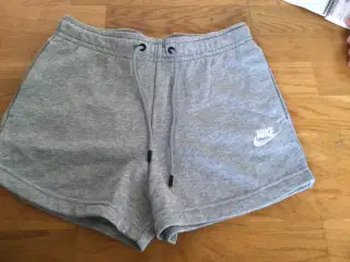 Nike shorts. Str: xs.