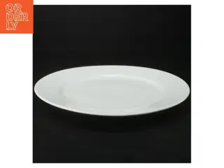 Hvid middagstallerken fra IKEA (str. Ø. 27 cm)