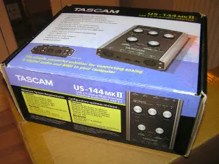 Tascam US-144 MKII USB Audio Interface (Lydkort)
