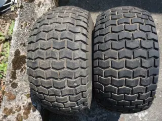 Baghjul med dæk til havetraktor.