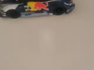 Fjernstyret bil Red Bull