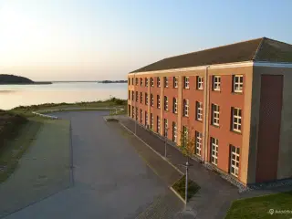 Kontor med fin udsigt - ideelt til enkeltmandsvirksomhed