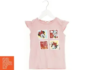 T-Shirt fra Disney (str. 122 cm)