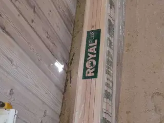 Rustikker ludbehandlet