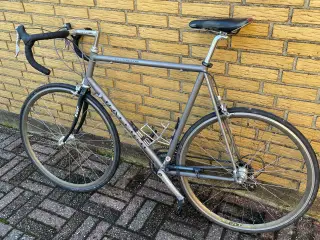 Raleigh racercykel special products division