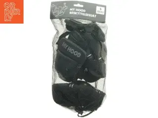 Beskyttelsessæt til rulleskøjter eller skater fra My Hood (str. Small)