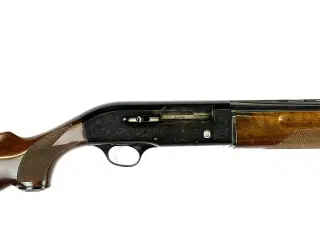 Beretta M301 halvaut. 12/70