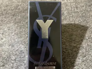 Yves Saint Laurent 