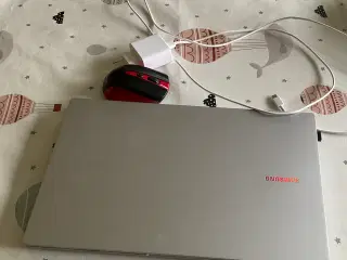 Samsung Galaxy book pro