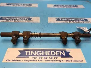 Ford 2715E Vippeaksel 2702E6459