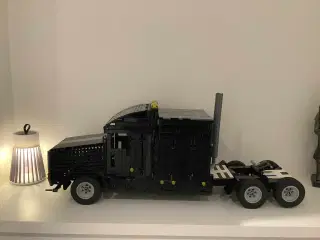UNIK Selvbygget Sort Technic lego Trucker 